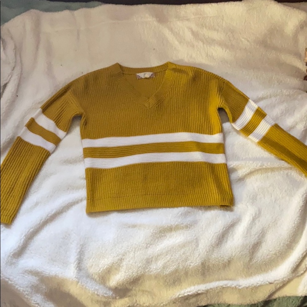 Mustard yellow sweater/top size Small